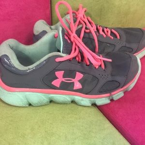 Under Armour Girls Tennis Shoes